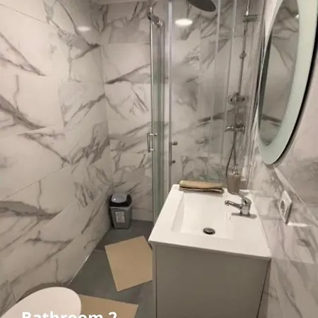 Quarto em Acomodações Particulares We Host *