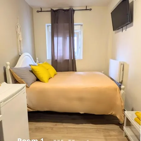 We Host 코스타 다 카파리카